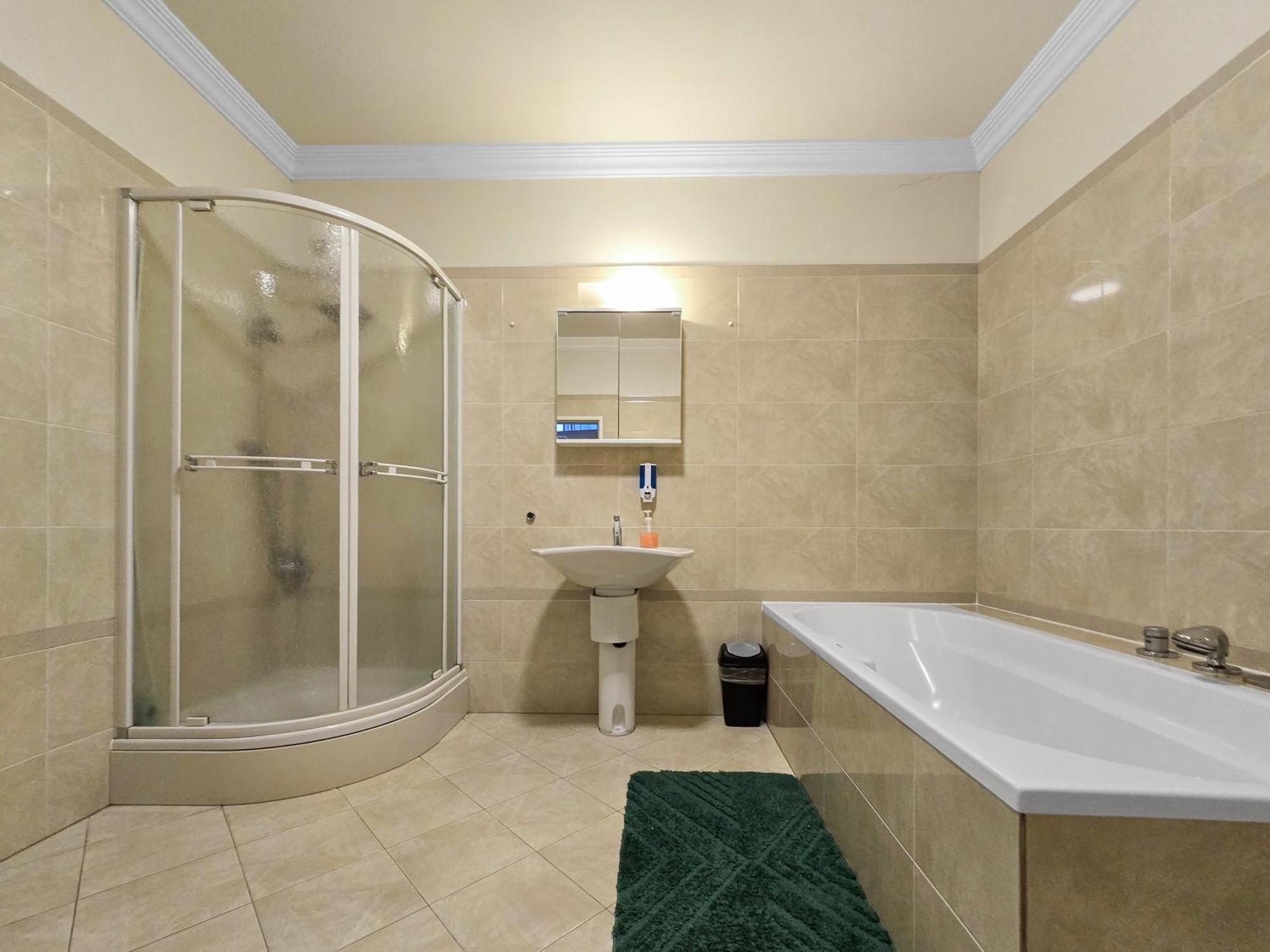 King-Size Comfort In Three Bedrooms Viyana Dış mekan fotoğraf